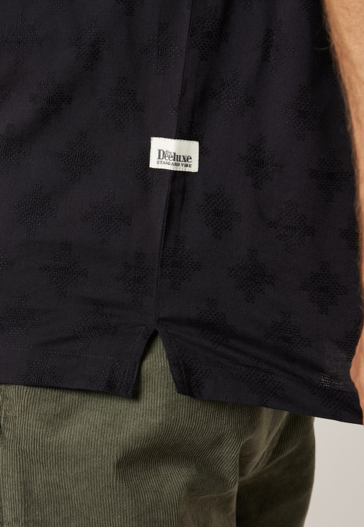 Camisa de manga corta para hombre con discreto patrón jacquard ref201920 - Imagen 4