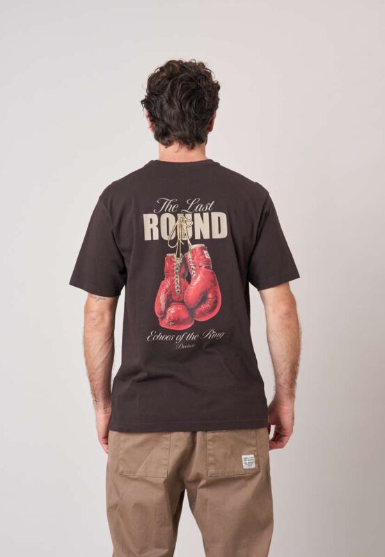 Camiseta ancha estampada con guantes de boxeo en la espalda 112901 - Imagen 3