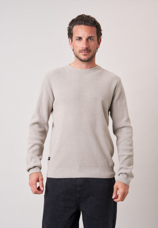 DEELUXE Jersey recto de hombre cuello redondo, mangas encasinadas , hecho 100% poliéster 225207 - Imagen 2